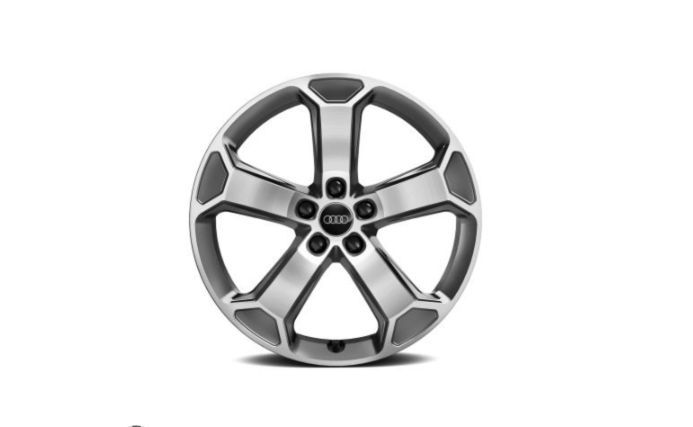 Audi Q2 (GA) 18 inch rims WITH TIRES